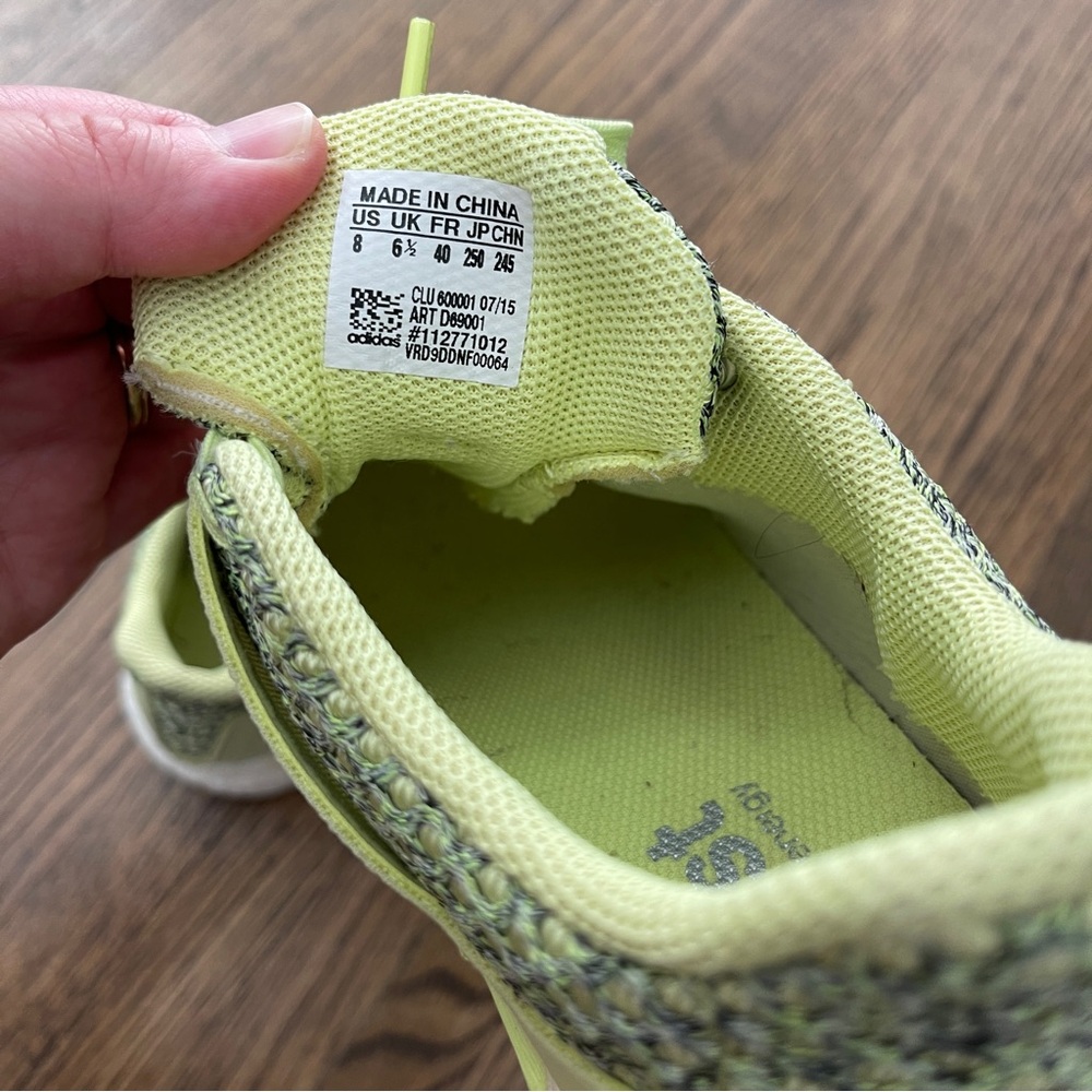 Adidas Solar Boost Running Shoes. Size 8 - Picture 7 of 9
